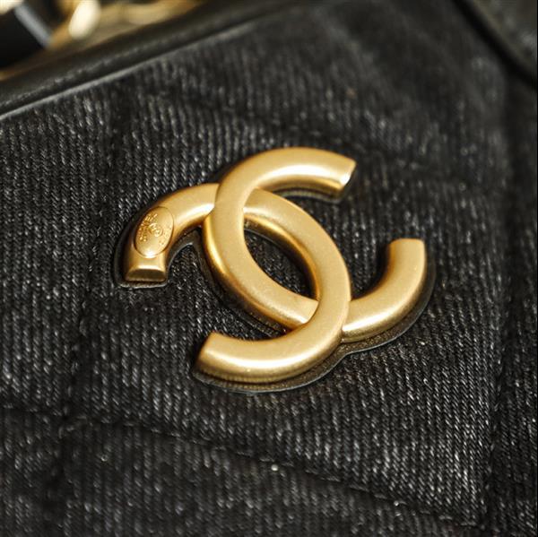 2026127214758774 900